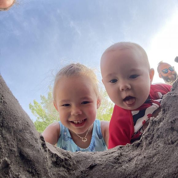 Meet your Posher, Paisly - Picture 1 of 1